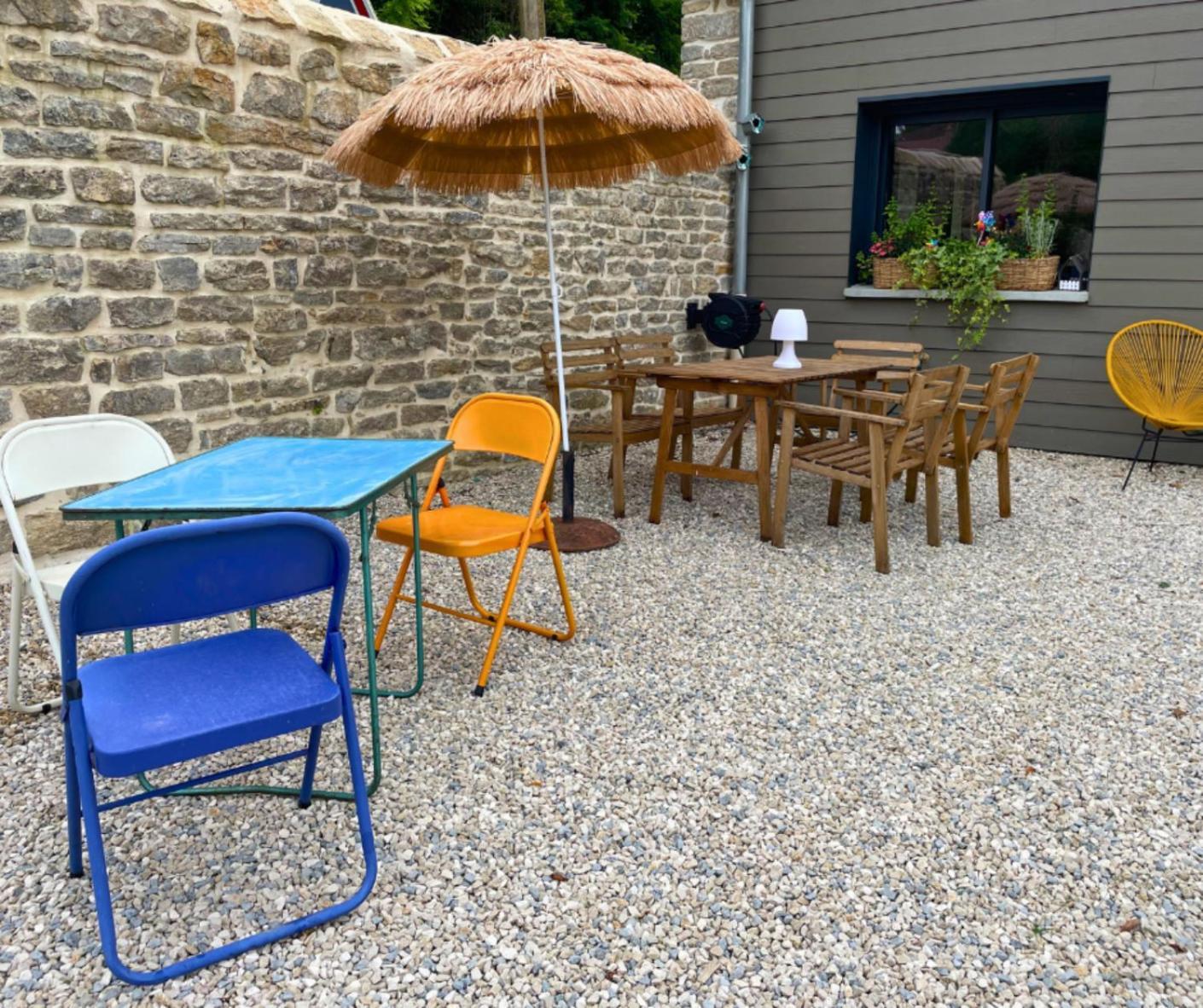 Grange Du Chateau Boussieres Buitenkant foto